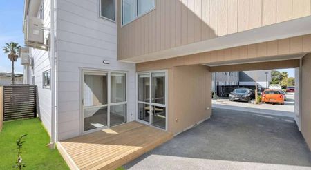 Modern 3-Bedroom Home for Rent in Manurewa - Photo 4