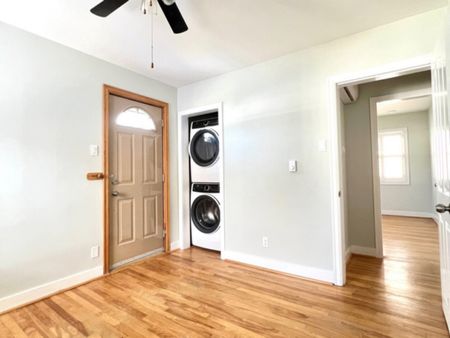 Spacious 3 Bed 1 Bath Home | 3308A Ashburn Avenue West End Halifax | $2295 Available Now - Photo 5