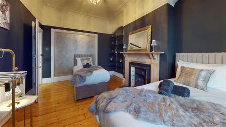 College Avenue, Plymouth - Photo 2