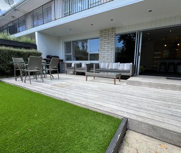 2/10a Wilkinson Road - Photo 5