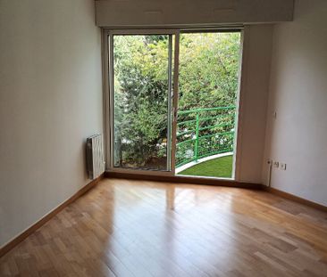 Location Appartement 1 pièce 34m² - Photo 2