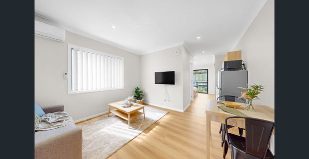 Luxury Designer Apartments- Furnished, All Bills Included! - Photo 1