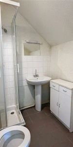 Location appartement 1 pièce - 18m² à Saint malo (35400) - Photo 4