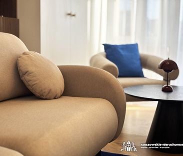 DO WYNAJĘCIA! Stylowe mieszkanie 2 min od Rynku - Фото 2