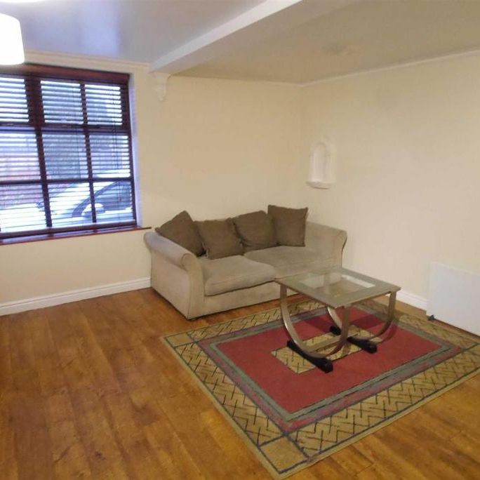 1 bedroom flat to rent - Photo 1