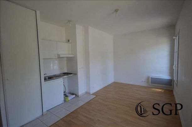 Studio Toussus-le-Noble - Photo 1