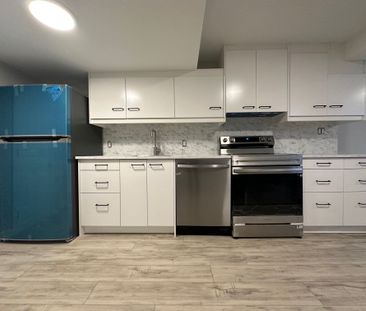 For Lease - 58 Moore Place Unit# B, Barrie, Ontario - Photo 1