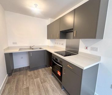 2 bedroom terraced house to rent - Photo 5