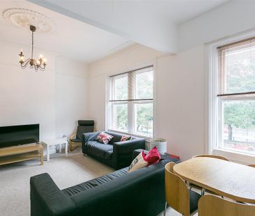 5 bedroom maisonette to rent - Photo 1