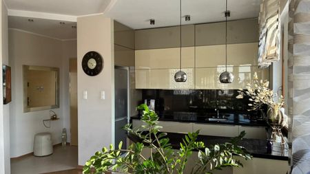 Mieszkanie w wyjątkowej okolicy w Gdyni - Zdjęcie 4