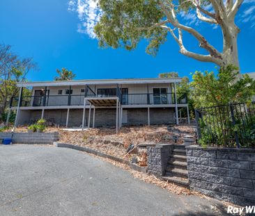 3 BEDROOM HOME WITH BEAUFITUL VIEWS! - Photo 6