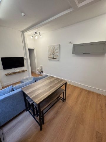 1 Bed Flat, Wilton Avenue, SO15 - Photo 4