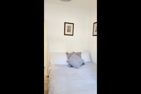 2 Bed Flat, Charlbert Court, NW8 - Photo 4