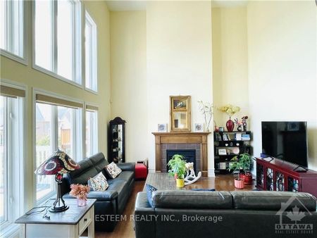 For Lease - 357 Laughlin Circle, Kanata, Ontario - Photo 2