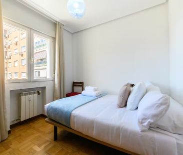 Calle de Santa Virgilia, Madrid, Community of Madrid 28033 - Photo 5