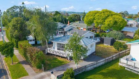 Charming 1BR house with Garden! - Photo 2