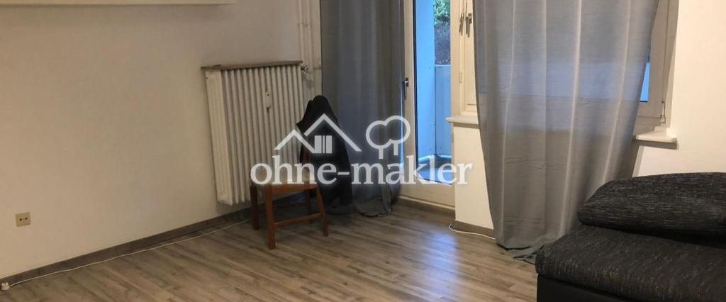 Charmante 2-Zimmer-Wohnung mit Balkon, Stellplatz und Einbauküche in Hamburg-Alsterdorf - Foto 1