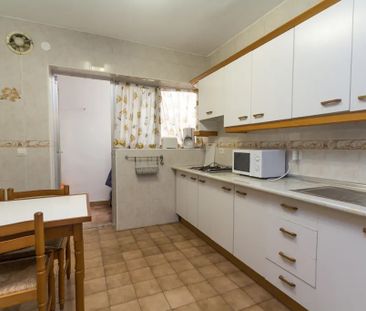 Alameda de Capuchinos, Málaga, Andalusia 29014 - Photo 3