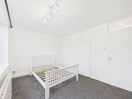 Abbey Road, Tyldesley, M29 - Photo 5