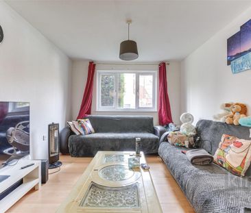 1 Bedroom Flat - Ground Floor To Let - Photo 4