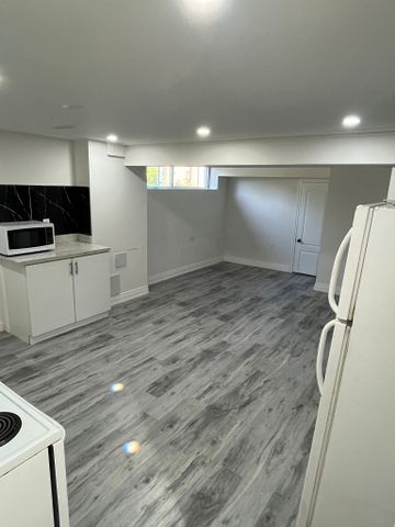 For Lease - 75 Mcmurchy Avenue Unit# Bsmt, Brampton, Ontario - Photo 3