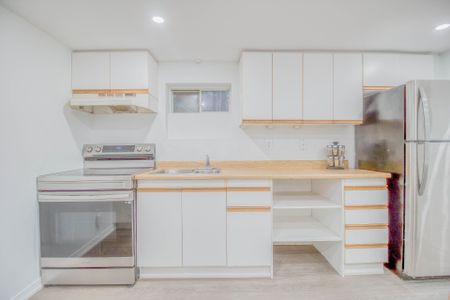 For Lease - 65 Davis Road Unit# Basement #2, Aurora, Ontario - Photo 5