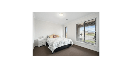 Modern Living in the Heart of Eynesbury - Photo 2