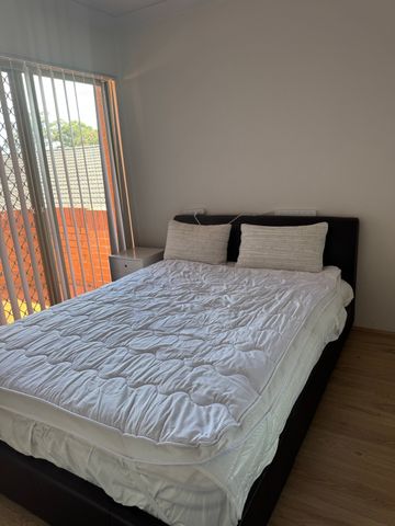 Regents Park - Photo 3