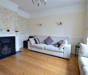 3 bedroom semi-detached house to rent - Photo 3