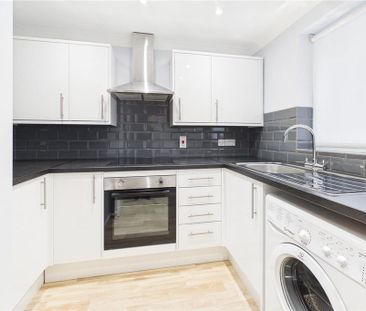 1 bedroom maisonette to rent - Photo 1