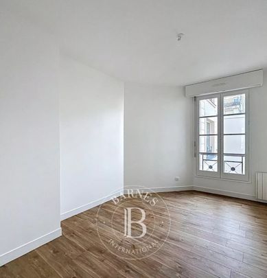 Appartement • Notre Dame - Photo 1