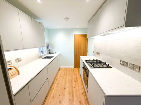 12 York Road, Chorlton, Manchester, M21 9HP - Photo 4