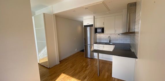 Norrmalmsgatan 8B - Photo 2