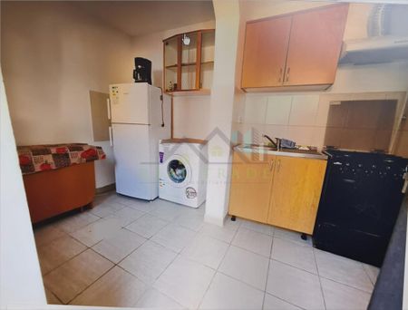 Garsoniera decomandata la casa zona Centrul Istoric - Fotografie 3