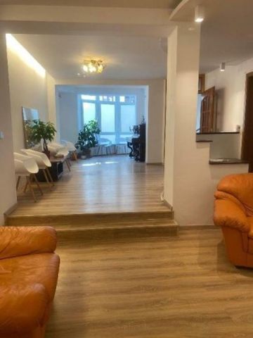 Inchirieri Case / vile Bucuresti - Fotografie 2