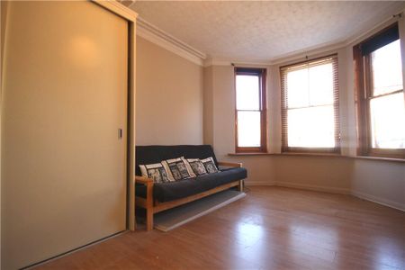 York Road, Guildford, Surrey, GU1 4DN - Photo 2