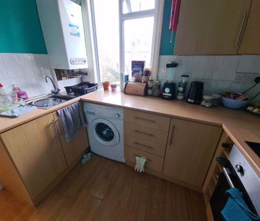 1 bedroom flat to rent - Photo 6