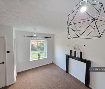 2 bedroom end of terrace house to rent - Photo 4