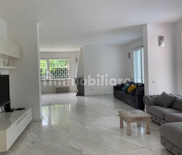 Villa unifamiliare via Poveromo 49, Ronchi - Poveromo, Massa - Photo 1