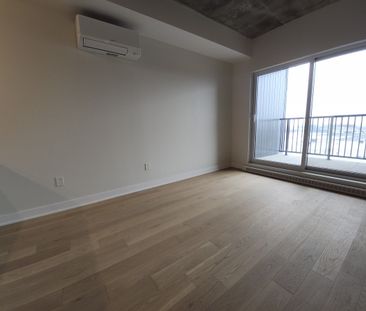 5605 Avenue Pierre-De Coubertin, #515 - Photo 5