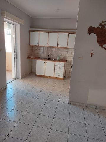 Διαμέρισμα για ενοικίαση Σεπόλια (Σεπόλια - Σκουζέ) - Φωτογραφία 2