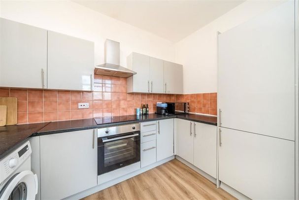 Lewisham Way, SE14, London - Photo 1