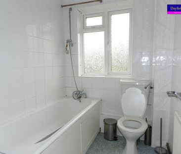 2 bedroom maisonette to rent - Photo 6