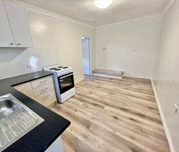 Private Studio Living Ideal for Singles! - Photo 6