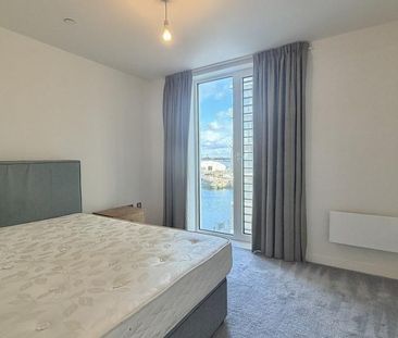 3 bedroom flat to rent - Photo 5