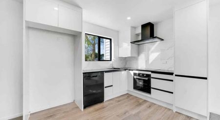 New Modern 3-Bedroom Townhouse w/ Internal Garage - Photo 4