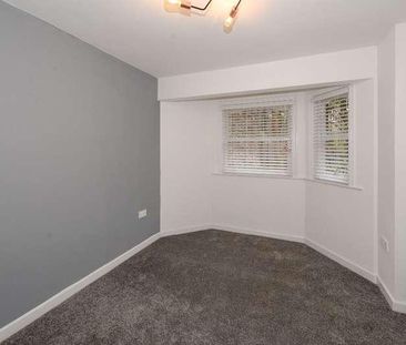 Flat, Sefton Drive, Sefton Park, Liverpool, L8 - Photo 4