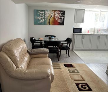 For Lease - 2 Hagersville Court Unit# Lower, Toronto, Ontario - Photo 5