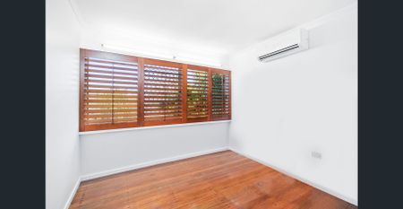 3 Bed Home Great Location - Photo 5