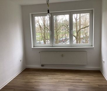 Frisch sanierte 2 Zimmerwohnung mit Tageslichtbad - Photo 1